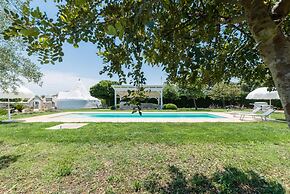 Trullo Letizia con Piscina