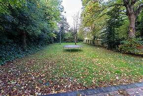 Cosy Room Walking Distance to the City