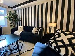 Chic 1 Bed Flat Zone 2 Hampstead Swiss Cottage