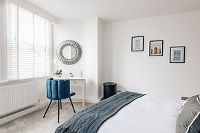 Chic 1 Bed Flat Zone 2 Hampstead Swiss Cottage