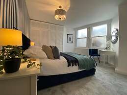 Chic 1 Bed Flat Zone 2 Hampstead Swiss Cottage