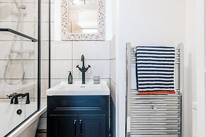 Chic 1 Bed Flat Zone 2 Hampstead Swiss Cottage