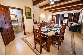 Ta Lucija 2 Bedroom Villa With Private Pool