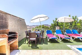 Ta Guljetta 4 Bedroom Villa With Private Pool