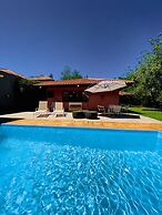 Excelente casa térrea na Granja Viana