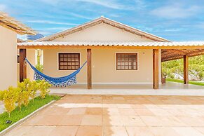 GB77 Ótima Casa 5 Quartos com Piscina