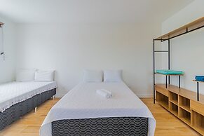 GB77 Ótima Casa 5 Quartos com Piscina