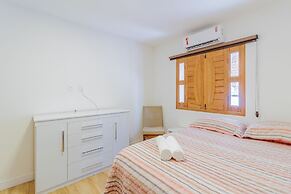 GB77 Ótima Casa 5 Quartos com Piscina