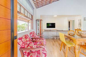 GB77 Ótima Casa 5 Quartos com Piscina