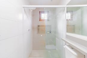 GB77 Ótima Casa 5 Quartos com Piscina