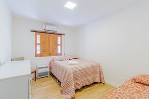 GB77 Ótima Casa 5 Quartos com Piscina