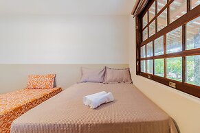 GB77 Ótima Casa 5 Quartos com Piscina