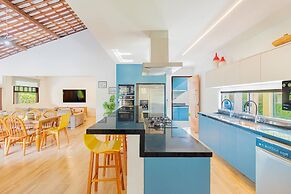 GB77 Ótima Casa 5 Quartos com Piscina