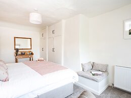 Longlands Farm Cottage