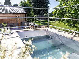 Longlands Farm Cottage