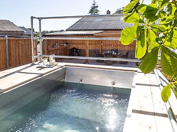 Longlands Farm Cottage