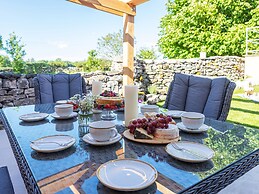 Longlands Farm Cottage