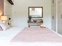 Longlands Farm Cottage