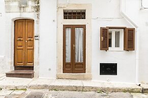 Cozy Historic Home by Wonderful Italy