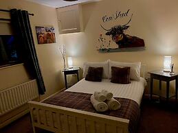 Farmyard Inn Youlgreave