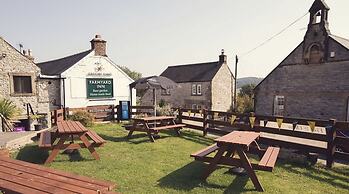 Farmyard Inn Youlgreave