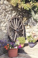 Farmyard Inn Youlgreave