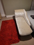 Beautiful Parkview Apartment in Seaside Eastbourne