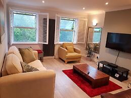Beautiful Parkview Apartment in Seaside Eastbourne
