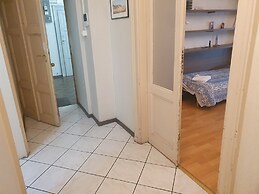 Family Groundfloor Flat Central Lugano