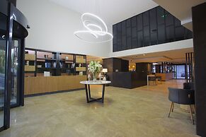 Istanbul New Airport Hotel, Trademark Collection by Wyndham