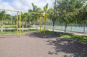 HAPPY HOLIDAYS at Drax Hall Country Club