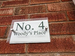 Woody's Place