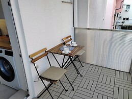 S15 Studio Apartment Free Parking, Zagreb, Croatia