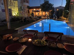 Alaçatı Viola Hotel