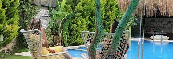 Alaçatı Viola Hotel