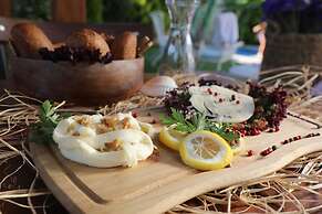 Alaçatı Viola Hotel