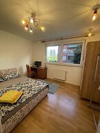 Large Modern 75m2 Flat and Free Parking