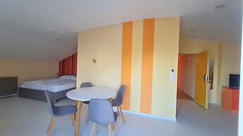 Colors Holiday Hotel