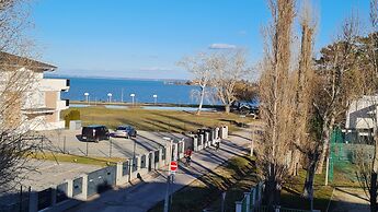 Colors Holiday Hotel