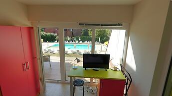 Colors Holiday Hotel