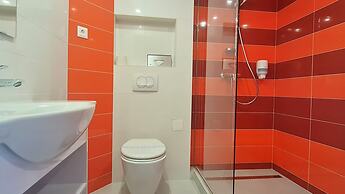 Colors Holiday Hotel