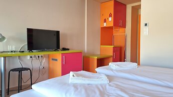 Colors Holiday Hotel