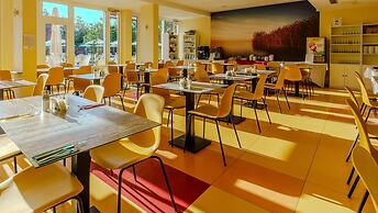 Colors Holiday Hotel