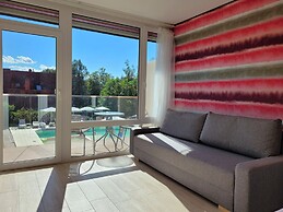 Colors Holiday Hotel