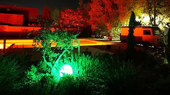 Colors Holiday Hotel