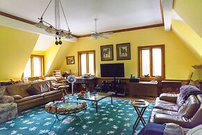 Honey Maple Grove BnB