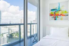 Luxury 2BR Condo at Icon Ocean View