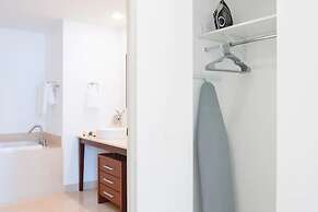 Luxury 2BR Condo at Icon Ocean View