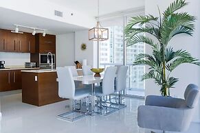 Luxury 2BR Condo at Icon Ocean View