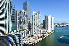 Luxury 2BR Condo at Icon Ocean View